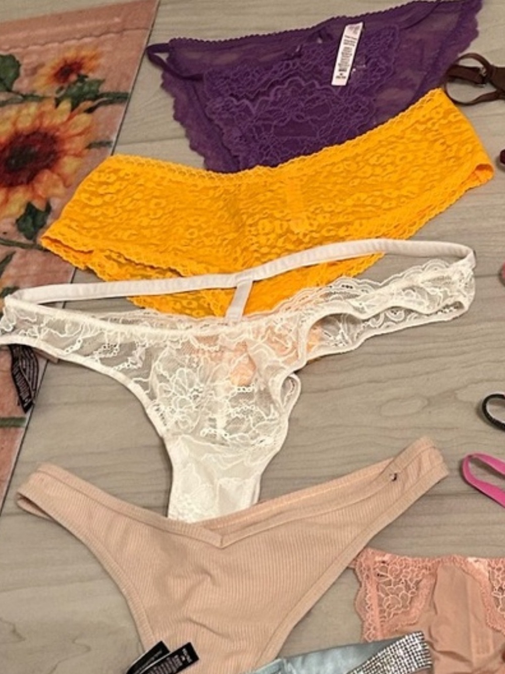Brand new Victoria’s Secret panties white small